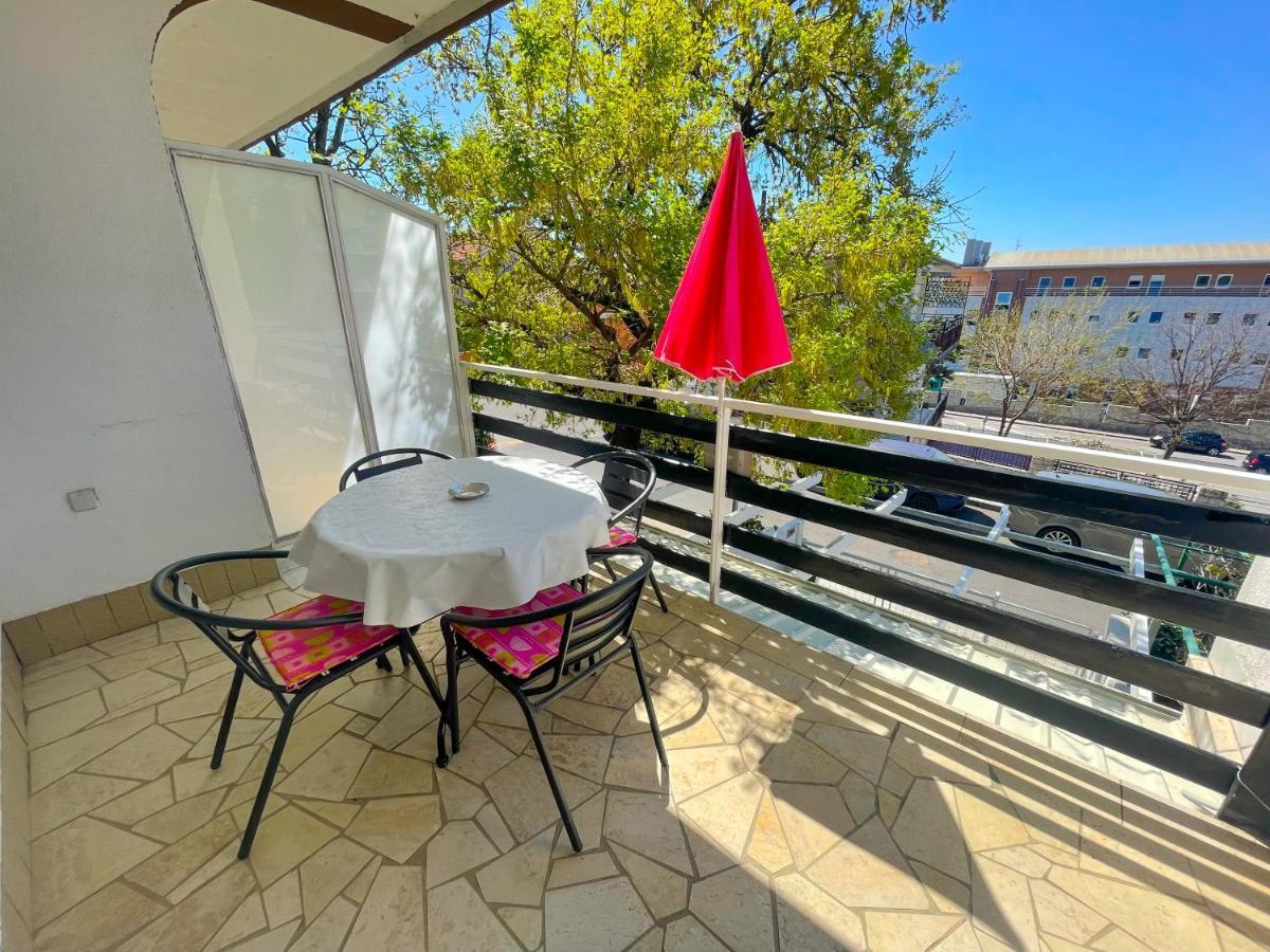Apartmani Milan Crikvenica Exterior foto
