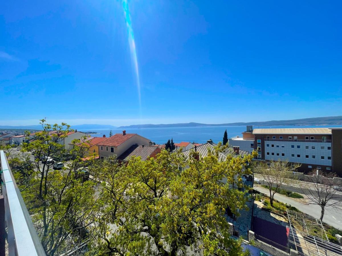 Apartmani Milan Crikvenica Exterior foto