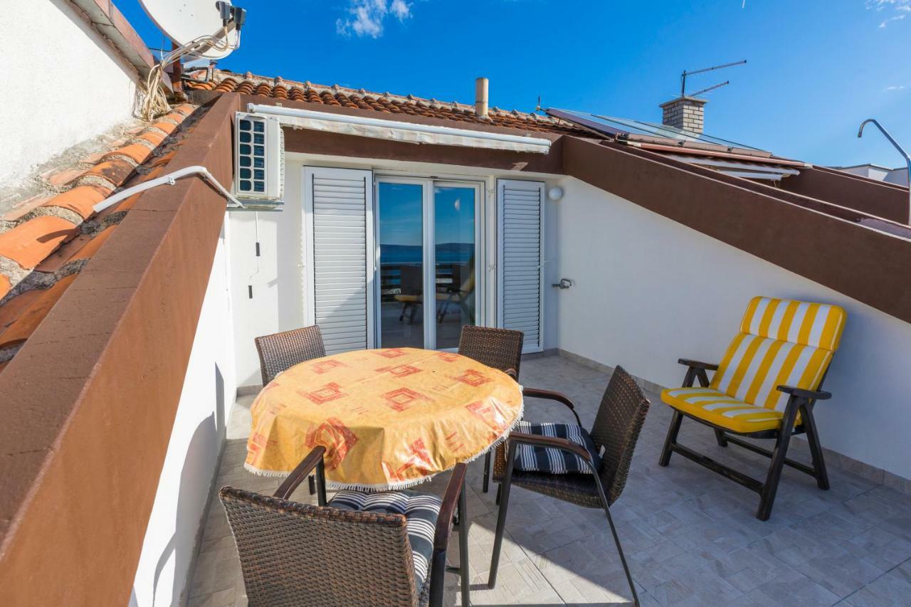 Apartmani Milan Crikvenica Exterior foto