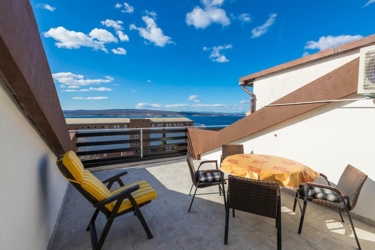 Apartmani Milan Crikvenica Exterior foto