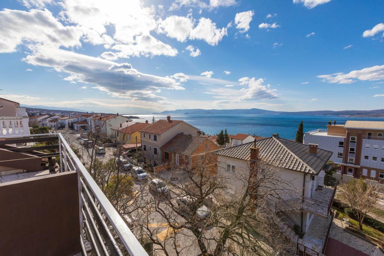Apartmani Milan Crikvenica Exterior foto